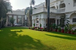 5 Bedroom Colonial Heritage Bungalow