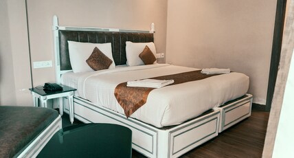 Hotel Shree Hari Room Type - Deluxe Room