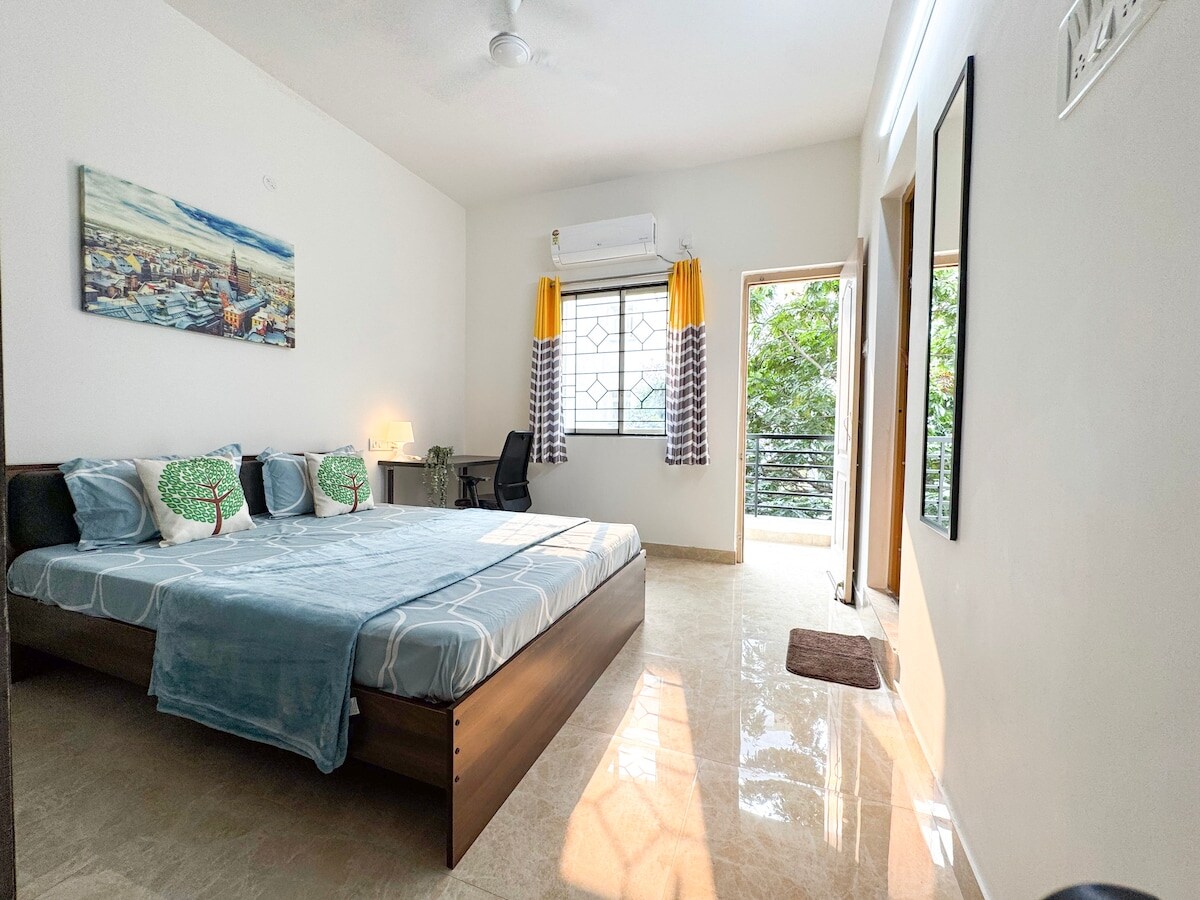 Brisa Modern 2BHK Gachibowli near US Consulate - Tap to explore photos