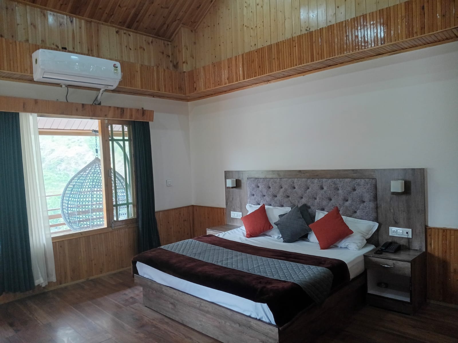 Tirthan Villa And Resorts - Facing Toward River and Mountains - Tap to explore photos