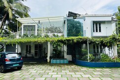 Arsva -  2 BR, Living Area & Roof-top Garden