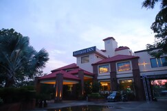 Hotel Solitaire Inn