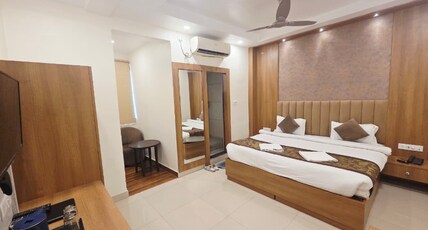 Hotel Sarin Inn Heritage Room Type - Premium Room