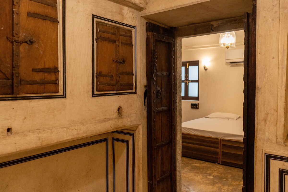 Siwar House Gangori Bazar - Tap to explore photos