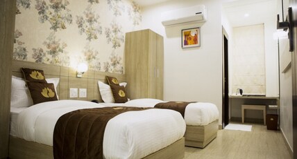 Hotel Rajmahal Palace Room Type - Superior AC Room
