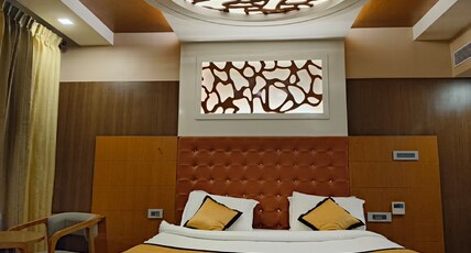 HOTEL ARJUNAA Room Type - Mini Suite