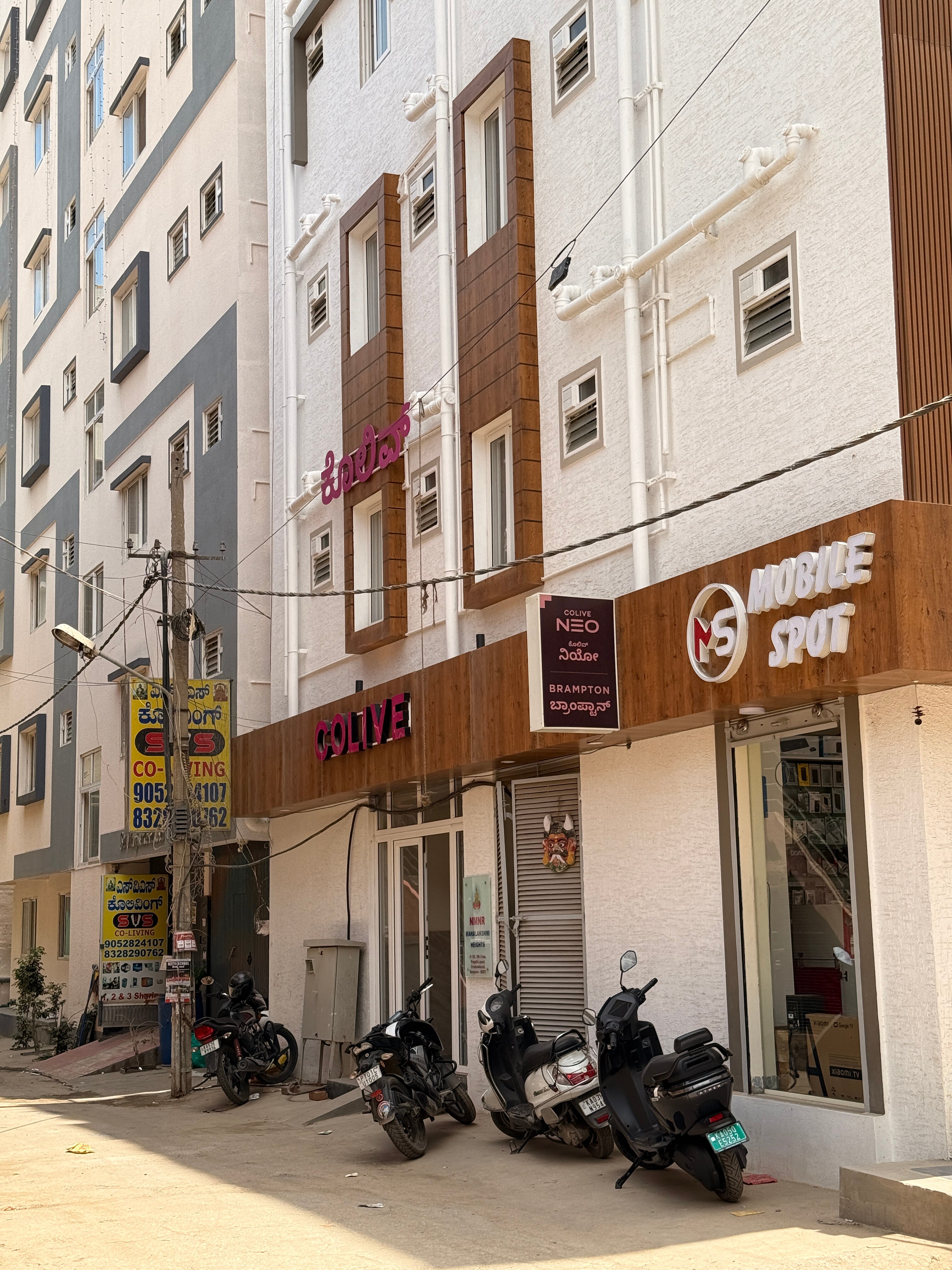 C suites Brampton - Tap to explore photos