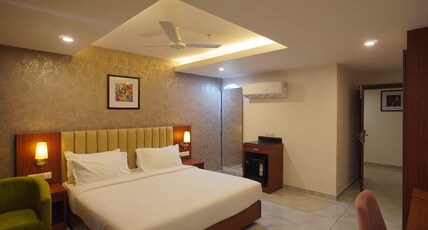 Tourist Home Room Type - Deluxe Rooms