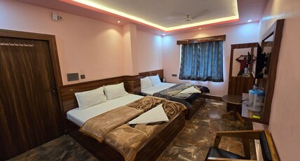 Siyaram Kunj Guest House Room Type - Four Bed Room Ac