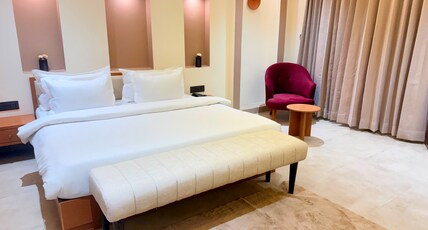 Pushpak Farms Room Type - Presidential Suite