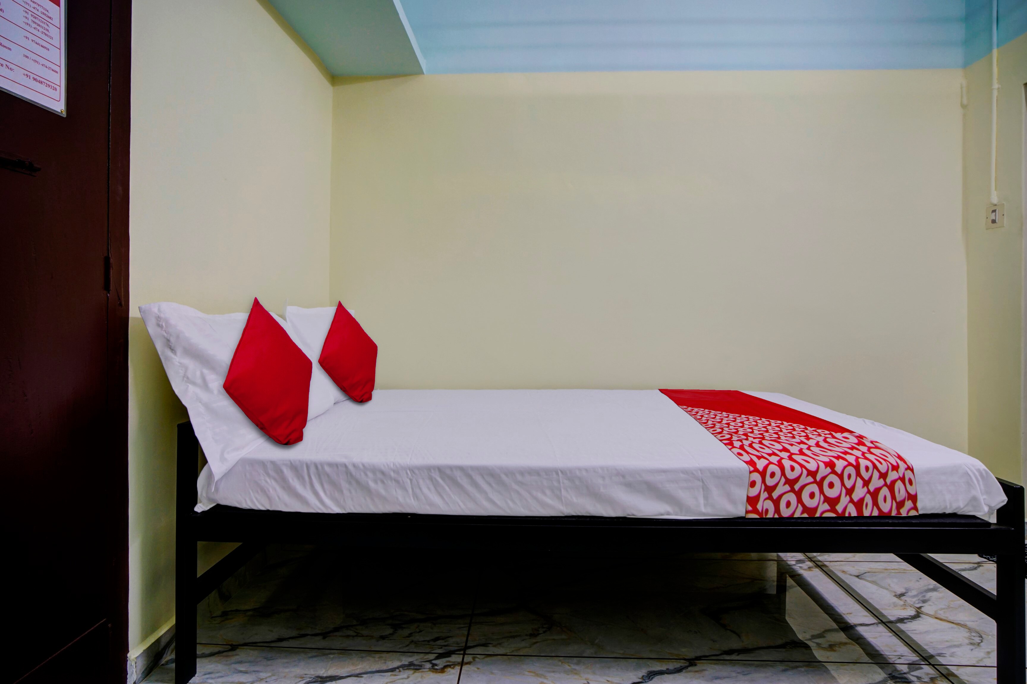 Hotel O Palm inn AC tourist home - Tap to explore photos