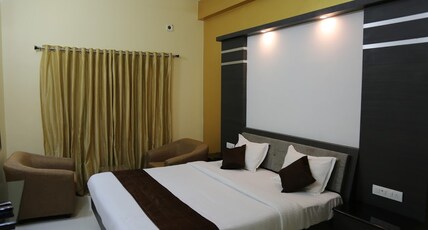 pine tree Room Type - DELUXE KING