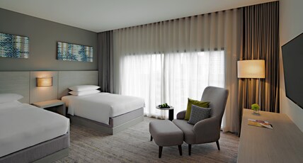 Hyatt Place Bangkok Sukhumvit 24 Room Type - Standard Twin (No Sofa Bed)