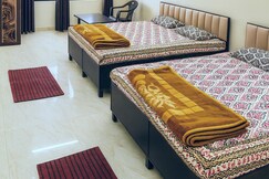 Shree Balaji Ashram Bhelupur b20/69-70