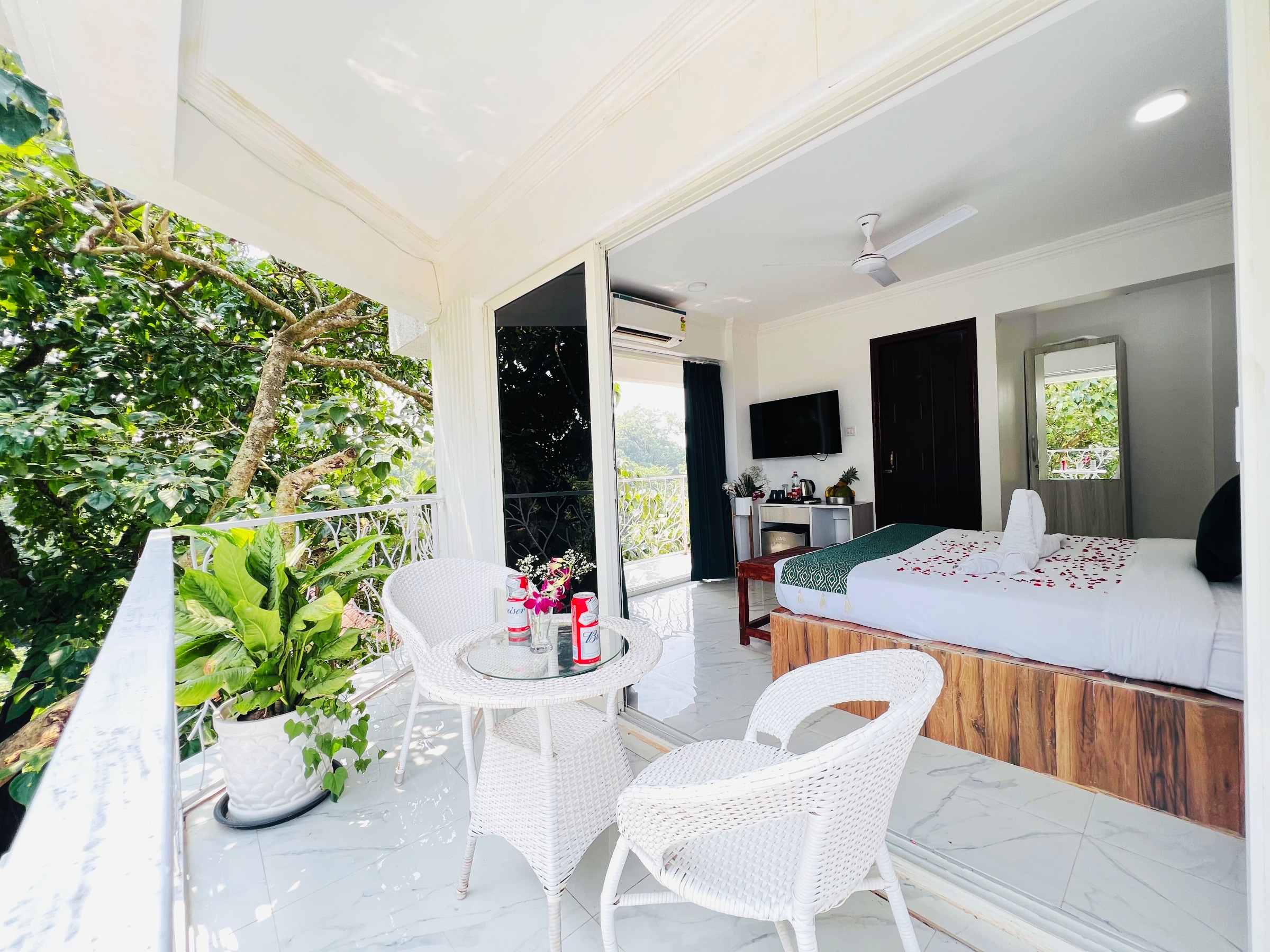 The Mayfield Resort Vagator - Tap to explore photos