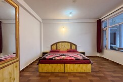 Rockstar Stay : Best Home Stay In Old Manali