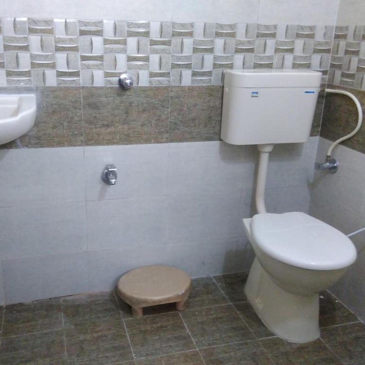 Hotel Sagar Residency (Guest House) - Tap to explore photos
