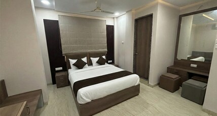 Hotel Shaurya Palace Room Type - Superior AC Room