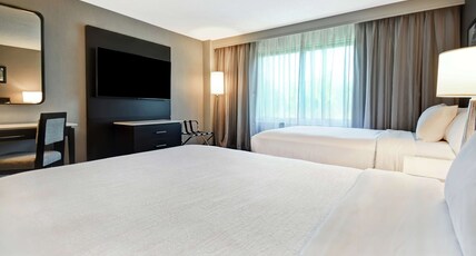 Embassy Suites Raleigh - Durham/Research Triangle Room Type - 2 DBLS STE HEAR ACC NOSMOK