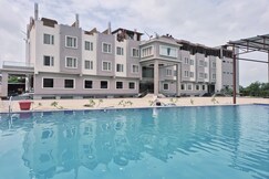 Anant Resort
