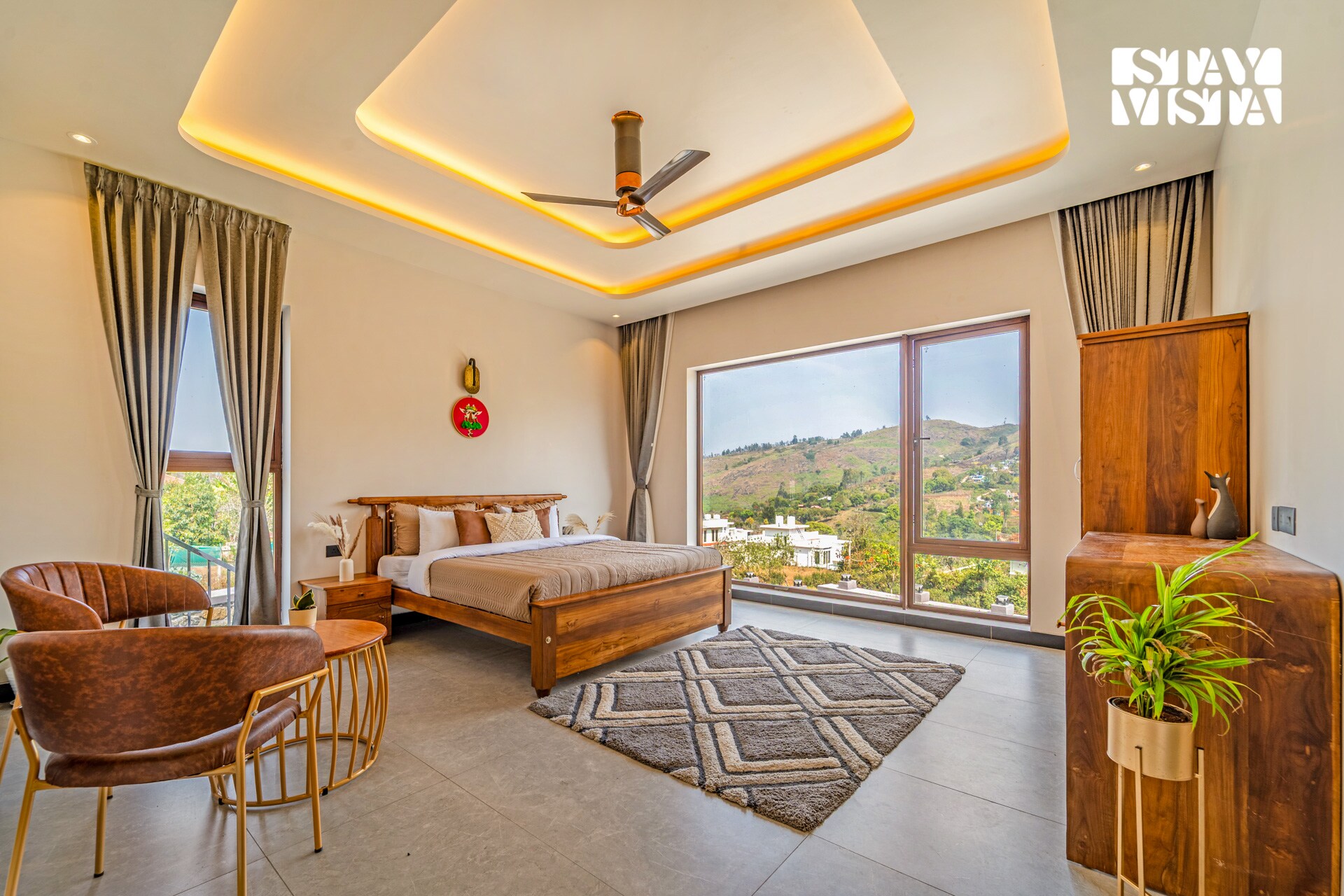StayVista at Veranda Luxe Stay - Tap to explore photos