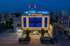 Hotel Palav Palace
