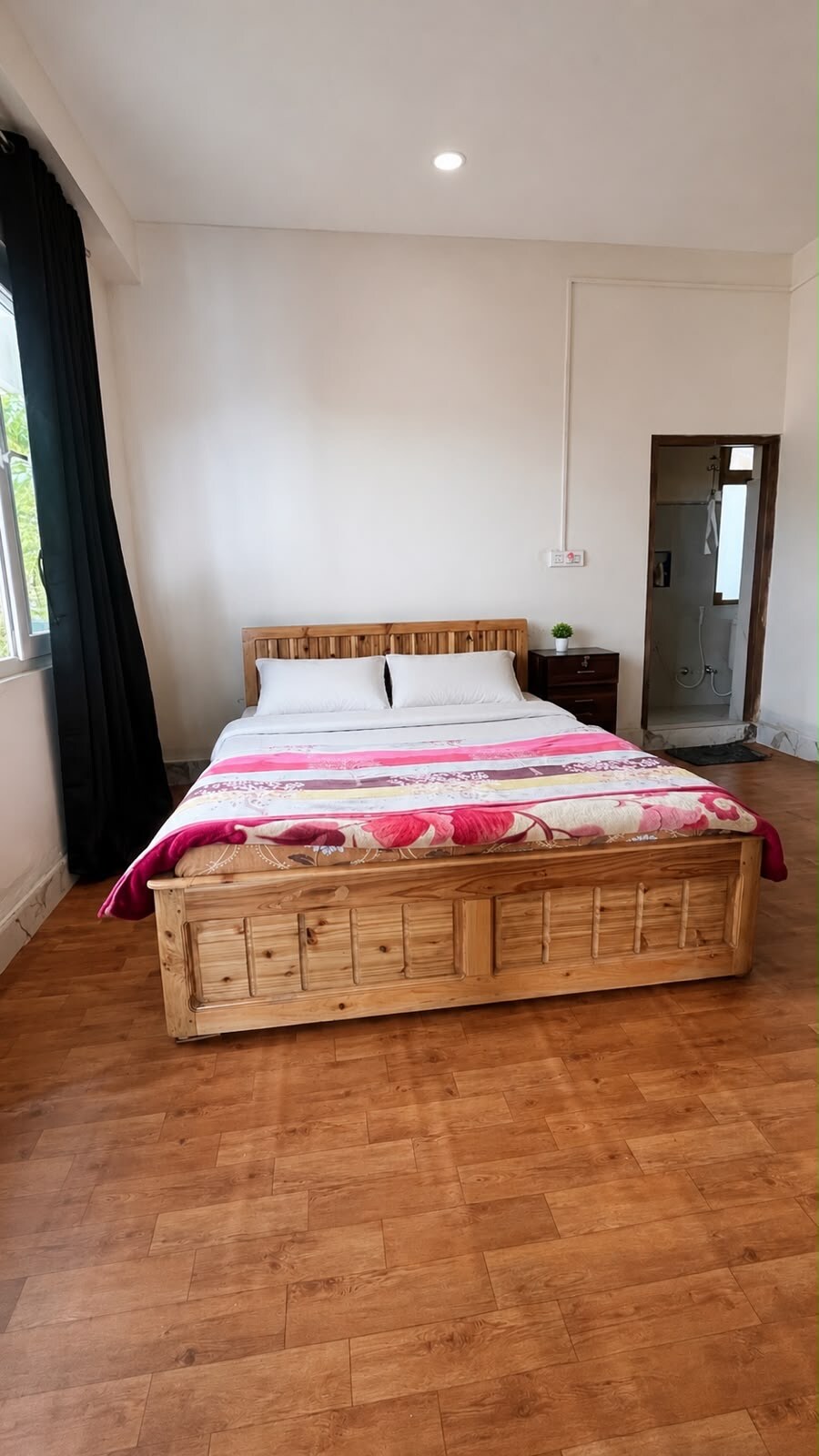 Rana Homestay - Tap to explore photos