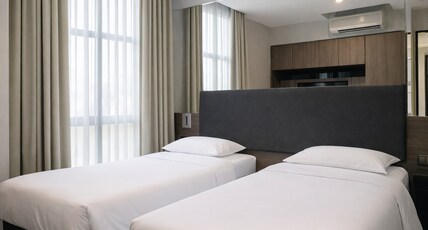 Amrise Hotel Kitchener Room Type - Superior Twin Room