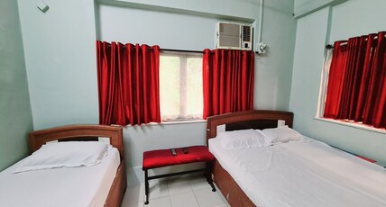Amber Guest House Room Type - Deluxe Room