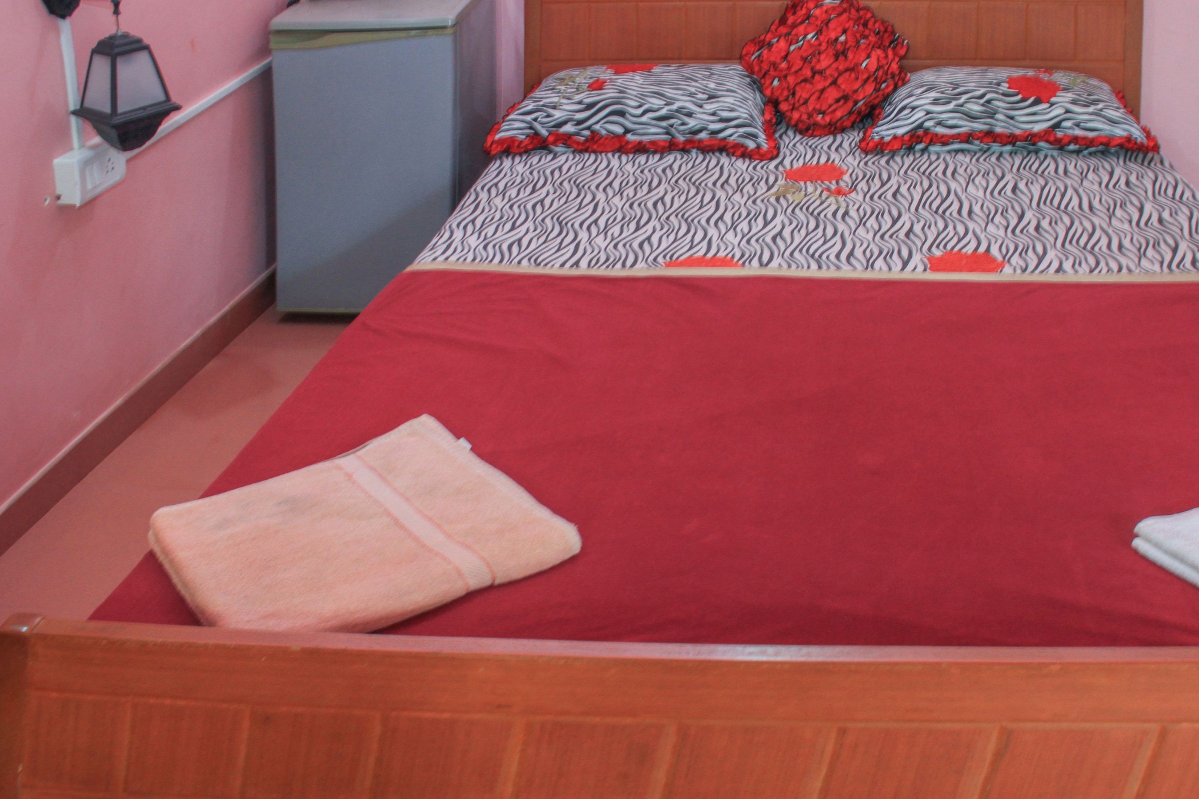 Star Villa - Tap to explore photos