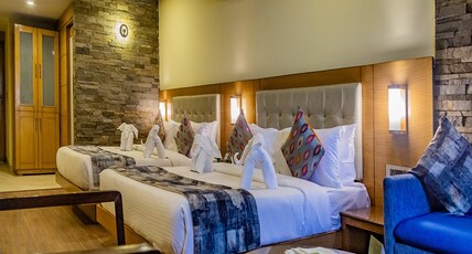 The Fern Brentwood Resort Mussoorie, Series by Marriott Room Type - Hazel Suite, 1 Queen Bed