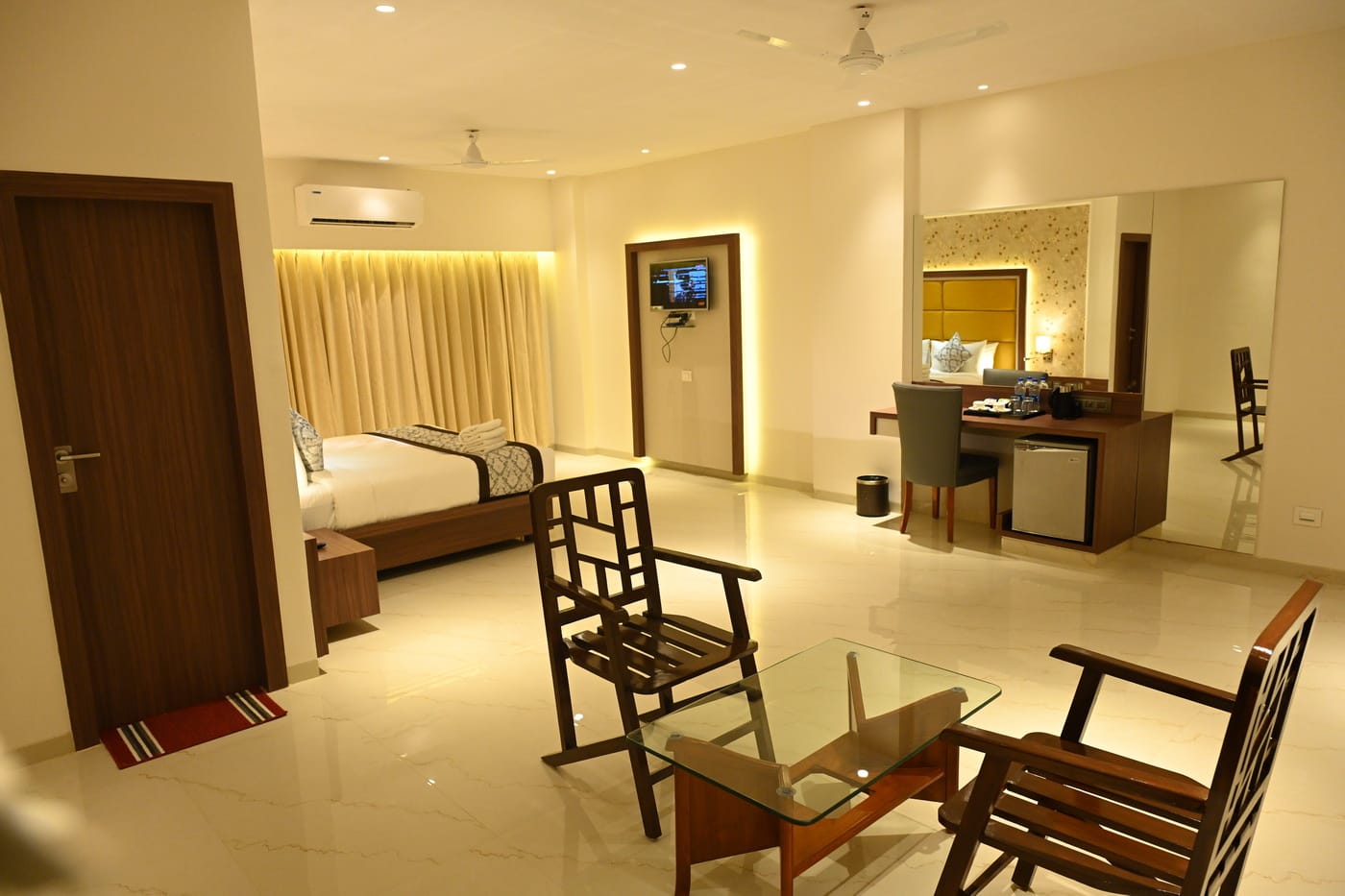 Main gallery