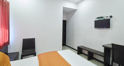 HOTEL RAJ Room Type - Superior Non AC