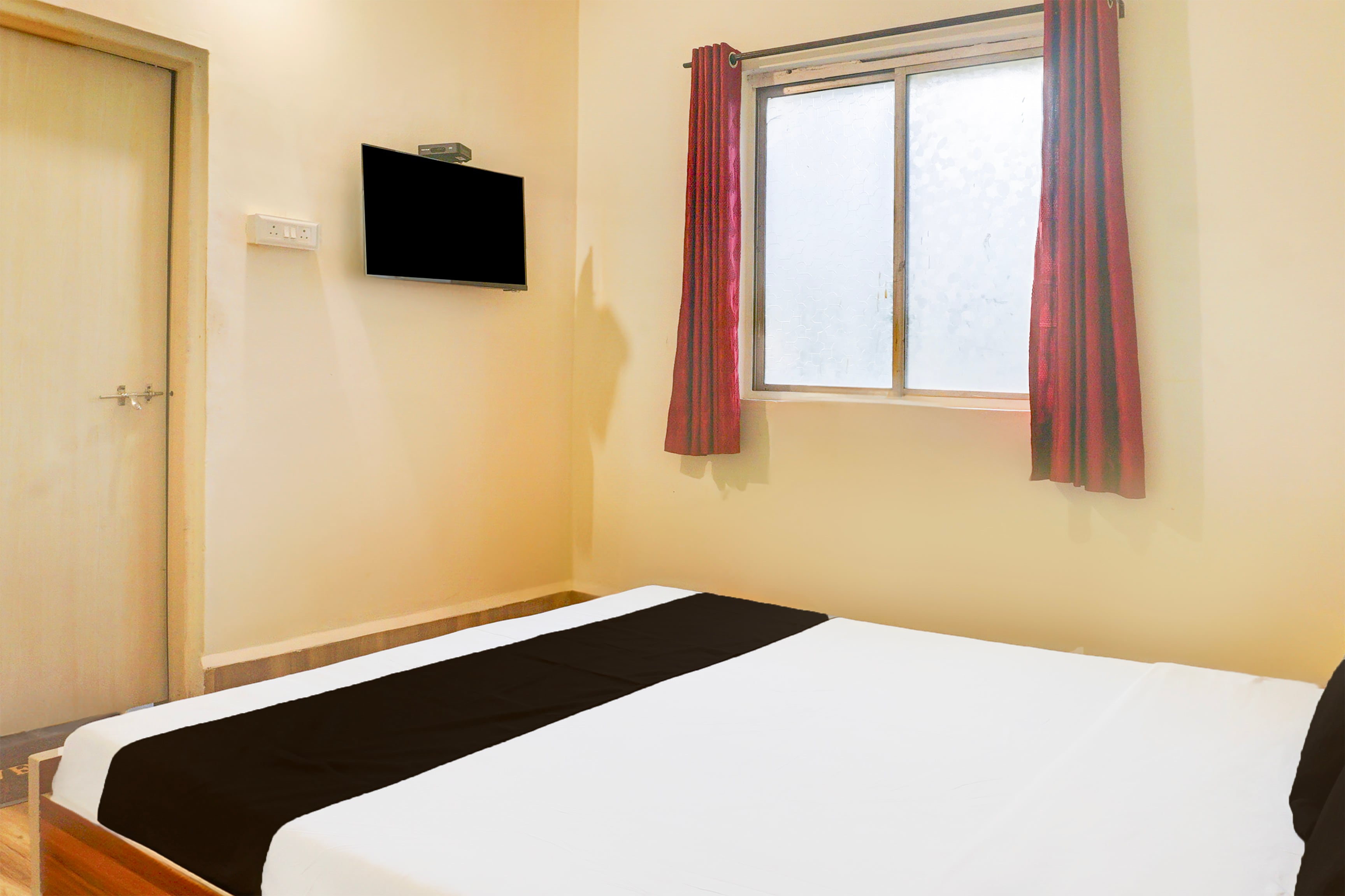 Hotel O Ashoka Lodging - Tap to explore photos