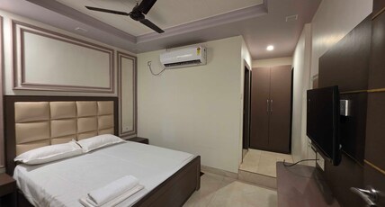POP 84626C Hotel Mauji's Room Type - Classic
