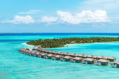 Hideaway Beach Resort & Spa