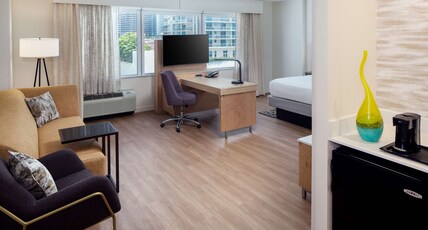 Hampton Inn & Suites by Hilton Miami Downtown/Brickell Room Type - 1 KNG STUDIO SUITE NOSMOKE