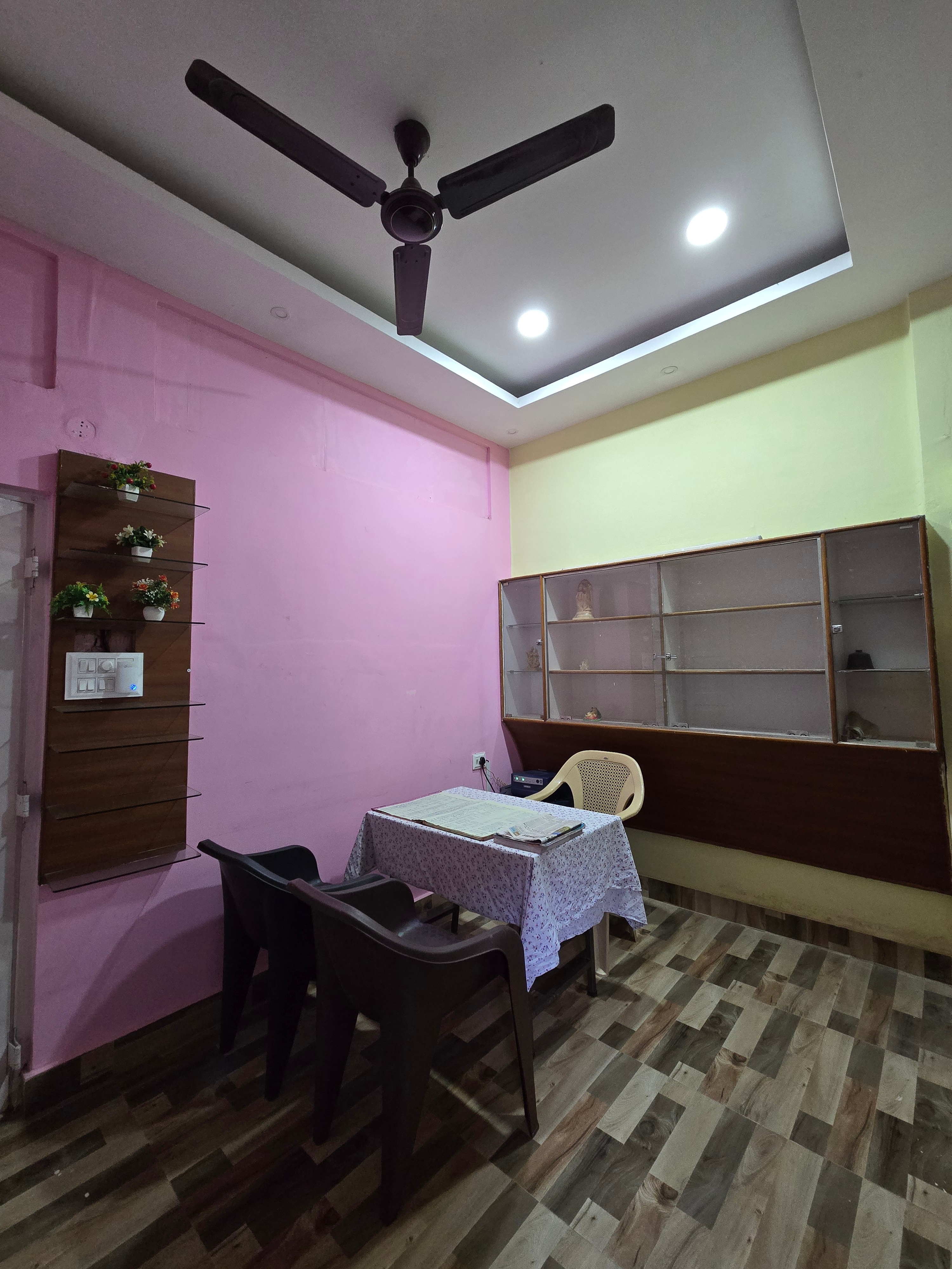 Patowary Guest House 3 - Tap to explore photos