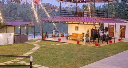 Orchid Lake View Resort Room Type - Deluxe Double or Twin Room 4