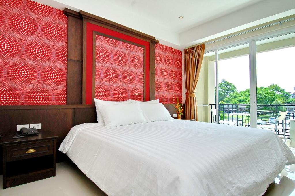 Lub Sbuy House Hotel - Tap to explore photos
