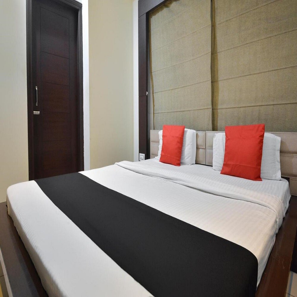 Hotel Paul Residency - Tap to explore photos