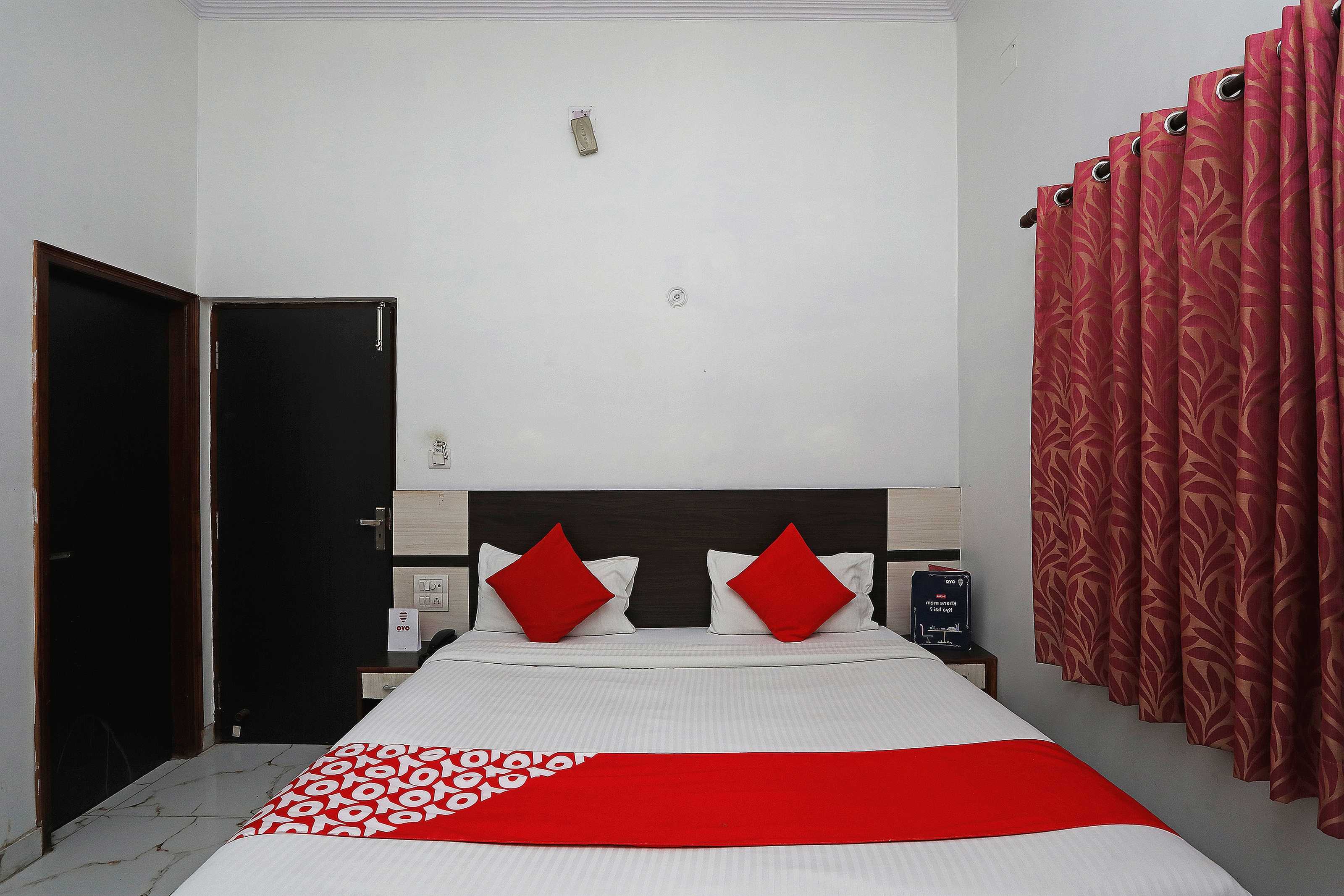 Hotel O Haveli Inn - Tap to explore photos