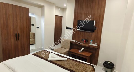 PARK HOTEL Room Type - Standard Room