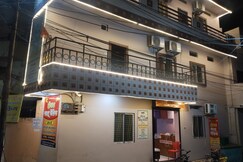 Sahu Palace Home Stay