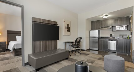 Best Western Plus Airport Inn & Suites Room Type - Suite-1 King Bed, Non-Smoking, One Bedroom, Sofabed, Full Kitchen, Wi-Fi, Full Breakfast