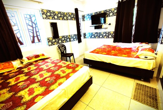 Suriya lodge