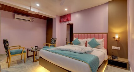 Hotel Platinum Inn Room Type - Premium Room