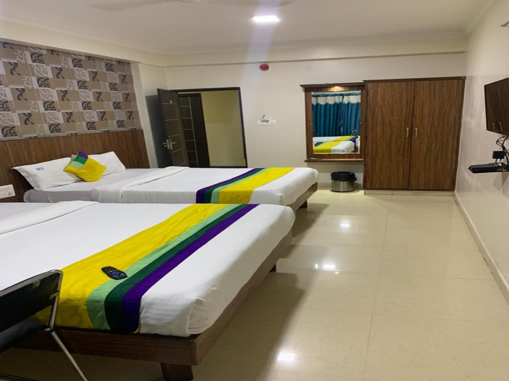 Hotel BCP Suites - Tap to explore photos
