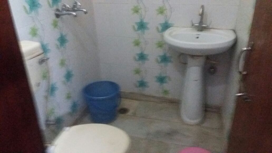 HOTEL DREAMTOWN - Tap to explore photos