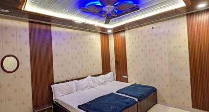 Anokha guest House Room Type - Deluxe Ac Room 